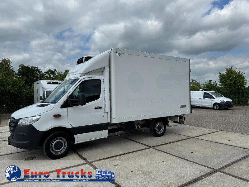 Mercedes-Benz sprinter316CDI/only export gearbox problem - الشاحنات الصغيرة المبردة: صور 2 Mercedes-Benz sprinter316CDI/only export gearbox problem - الشاحنات الصغيرة المبردة: صور 2