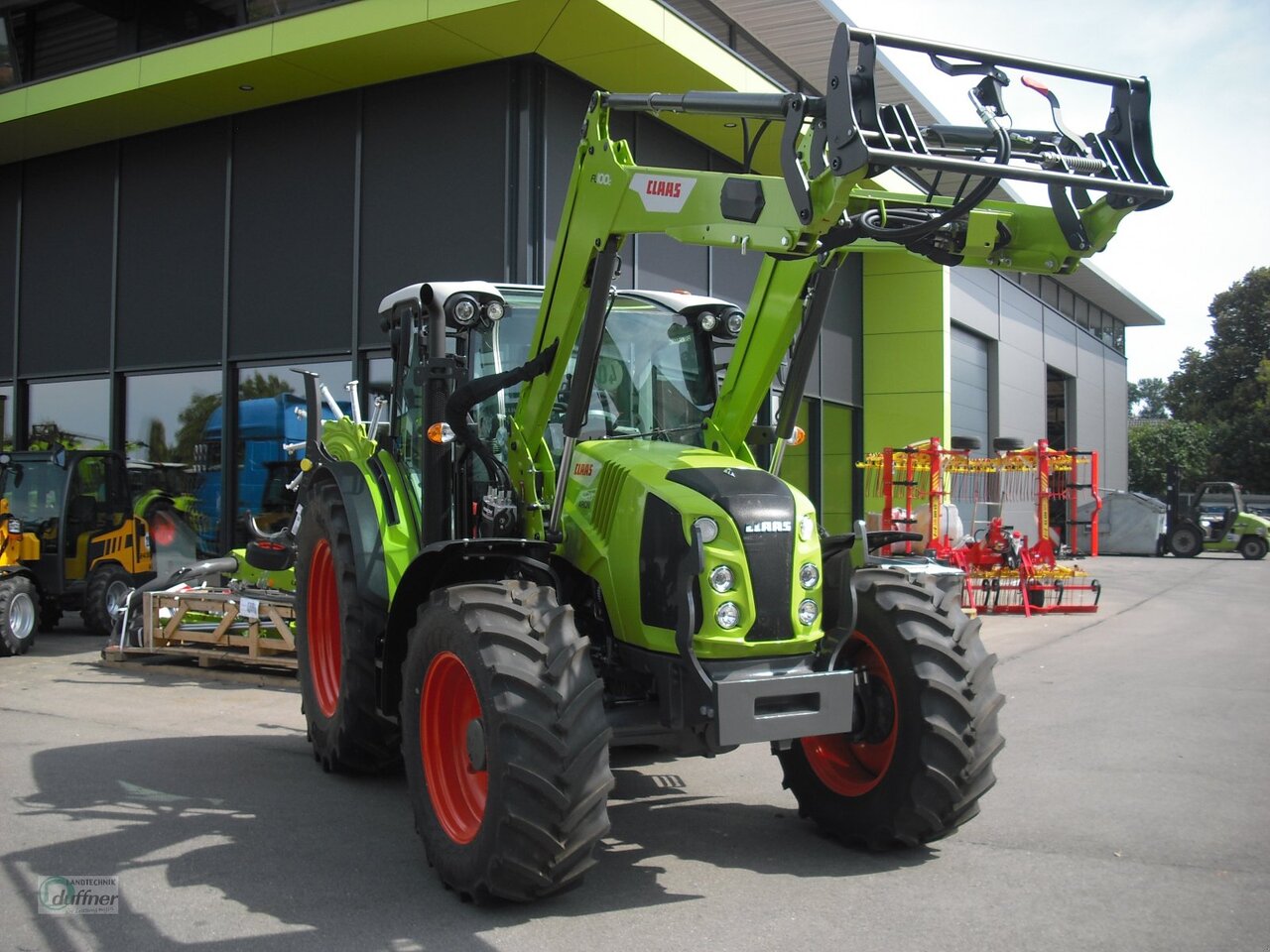 CLAAS Arion 420 Panoramic - جرار: صور 1 CLAAS Arion 420 Panoramic - جرار: صور 1