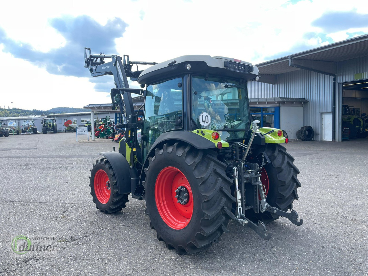 CLAAS Atos 220 C mit Quicke X3S Performance - جرار: صور 3 CLAAS Atos 220 C mit Quicke X3S Performance - جرار: صور 3