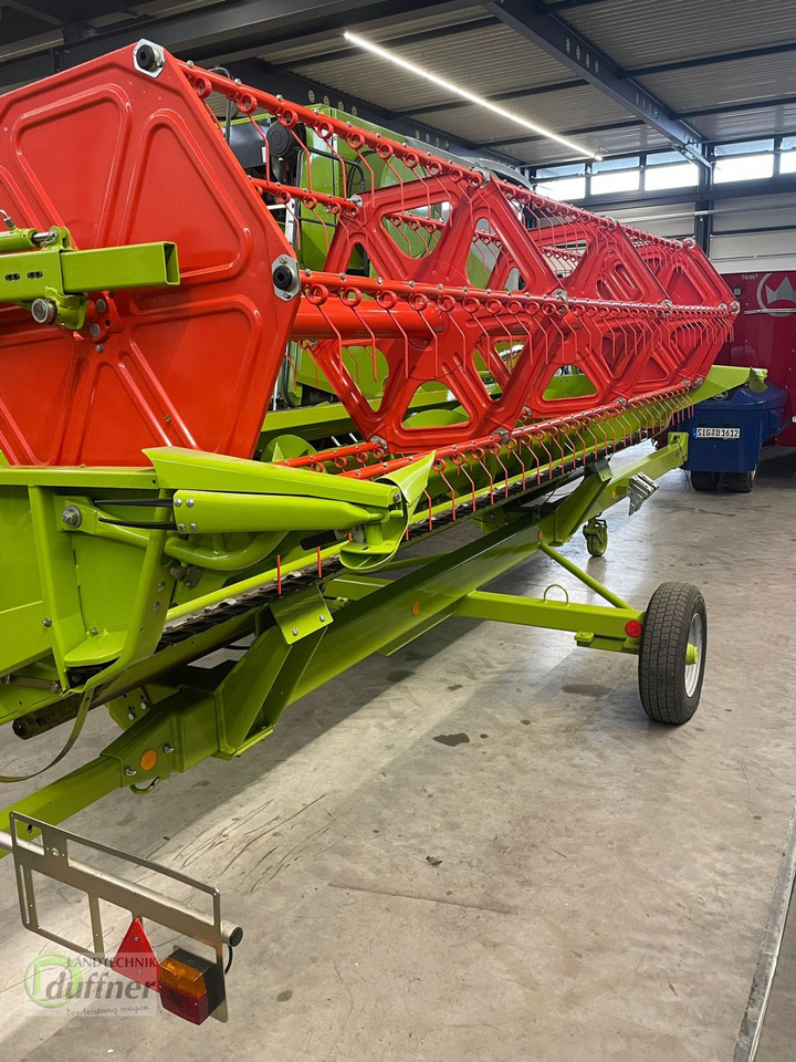 CLAAS C 490 AC - حصادة شاملة - الرأس: صور 3 CLAAS C 490 AC - حصادة شاملة - الرأس: صور 3