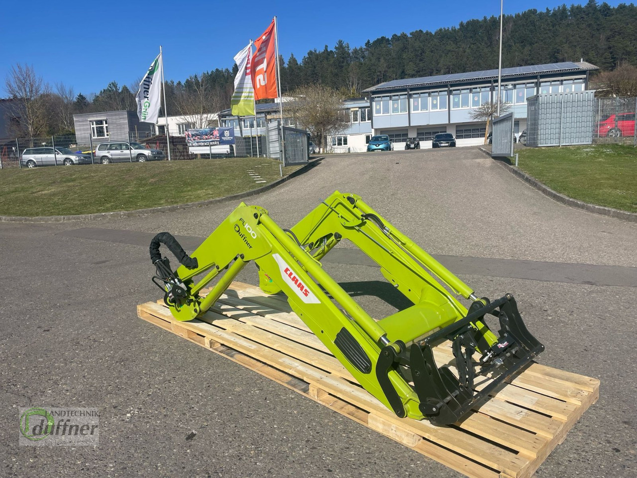 CLAAS FL 100 - لوادر وحفارات أمامية: صور 1 CLAAS FL 100 - لوادر وحفارات أمامية: صور 1