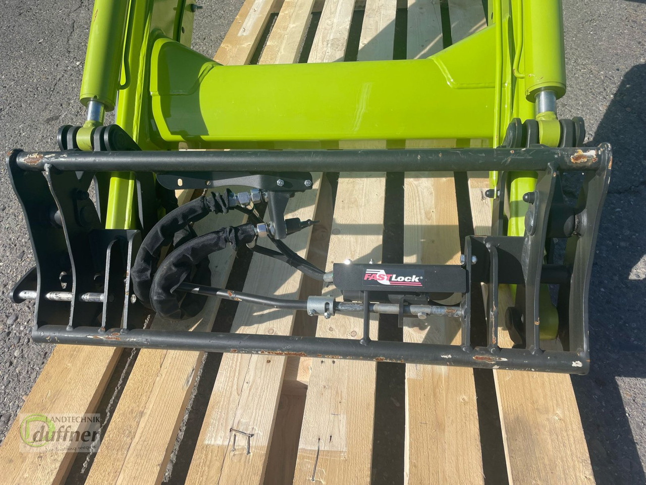 CLAAS FL 100 - لوادر وحفارات أمامية: صور 5 CLAAS FL 100 - لوادر وحفارات أمامية: صور 5