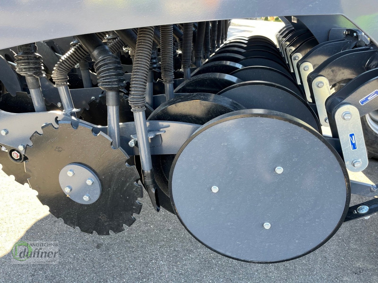 تأجير SKY Easydrill P 250 Fertisem SKY Easydrill P 250 Fertisem: صور 8