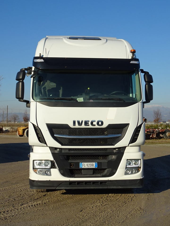 IVECO STRALIS 450 - شاحنة جرار: صور 5 IVECO STRALIS 450 - شاحنة جرار: صور 5