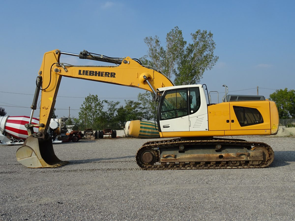 LIEBHERR R936 NLC - حفارات زحافة: صور 2 LIEBHERR R936 NLC - حفارات زحافة: صور 2