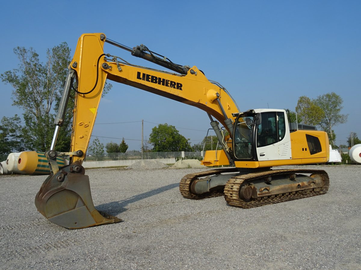 LIEBHERR R936 NLC - حفارات زحافة: صور 1 LIEBHERR R936 NLC - حفارات زحافة: صور 1