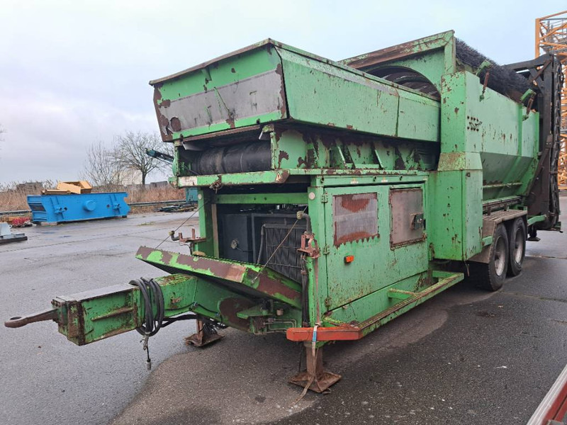 Farwick Mustang with Reman Engine + 4 screens - غربال: صور 5 Farwick Mustang with Reman Engine + 4 screens - غربال: صور 5