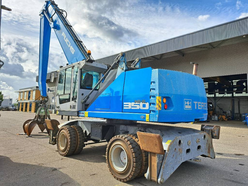 Fuchs MHL 350 E - حفارة النقل والشحن: صور 3 Fuchs MHL 350 E - حفارة النقل والشحن: صور 3