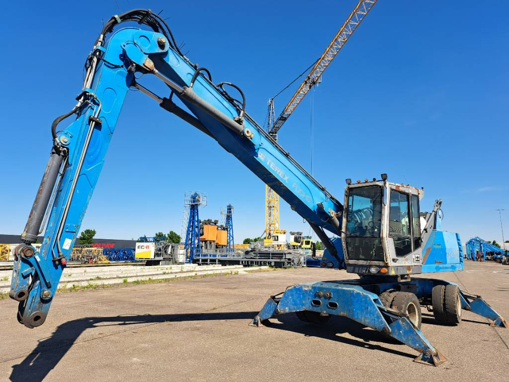 Fuchs MHL335 + Grapple + Reman Engine - حفارة النقل والشحن: صور 2 Fuchs MHL335 + Grapple + Reman Engine - حفارة النقل والشحن: صور 2