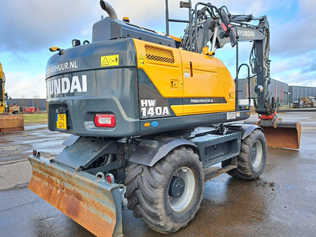 Hyundai HW140A + Tiltrotator - حفارة على عجلات: صور 3 Hyundai HW140A + Tiltrotator - حفارة على عجلات: صور 3