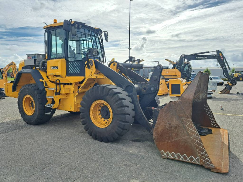 JCB 427 ZX - اللودر بعجل: صور 2 JCB 427 ZX - اللودر بعجل: صور 2