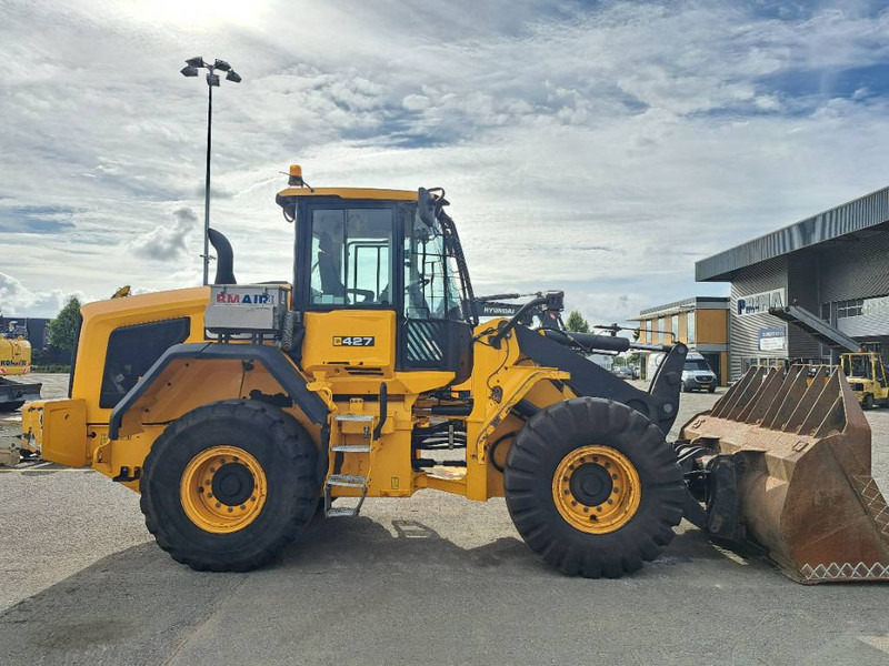 JCB 427 ZX - اللودر بعجل: صور 4 JCB 427 ZX - اللودر بعجل: صور 4