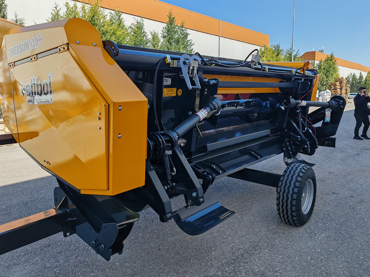ELİBOL FREESUN 410+ SUNFLOWER HEADER - حصادات عباد الشمس: صور 4 ELİBOL FREESUN 410+ SUNFLOWER HEADER - حصادات عباد الشمس: صور 4