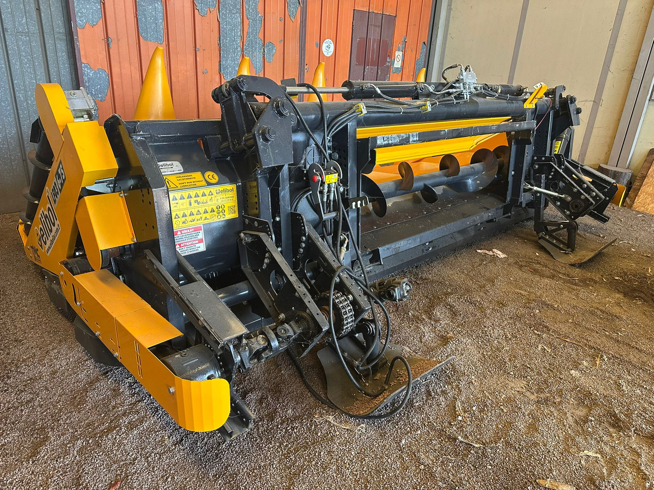 ELİBOL LF03 / 6-75 6 ROWS FOLDABLE CORN HEADER - حصادات الذرة: صور 5 ELİBOL LF03 / 6-75 6 ROWS FOLDABLE CORN HEADER - حصادات الذرة: صور 5