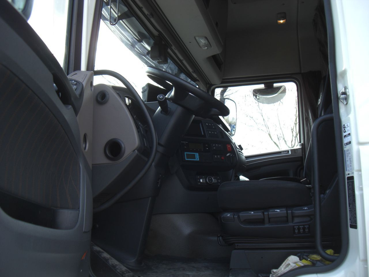 DAF XF480 FAR - مبردة شاحنة: صور 5 DAF XF480 FAR - مبردة شاحنة: صور 5
