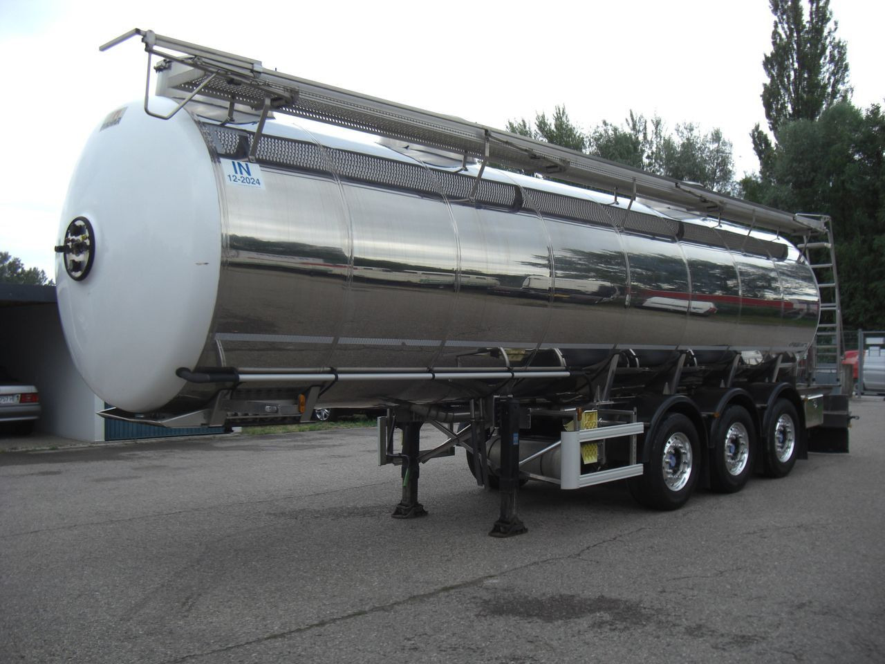 Magyar SRMAGD / BIERTANKER - نصف مقطورة صهريج: صور 1 Magyar SRMAGD / BIERTANKER - نصف مقطورة صهريج: صور 1