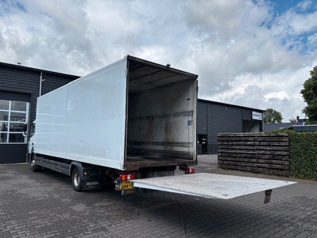 Mercedes-Benz Atego 1221 - بصندوق مغلق شاحنة: صور 4 Mercedes-Benz Atego 1221 - بصندوق مغلق شاحنة: صور 4