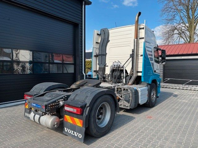 Volvo FM460 Globetrotter PTO - شاحنة جرار: صور 3 Volvo FM460 Globetrotter PTO - شاحنة جرار: صور 3