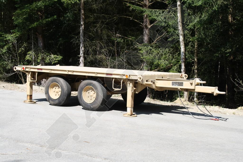 UTB (Utility, Tool and Body) XM1073 T/A - مقطورات مسطحة: صور 2 UTB (Utility, Tool and Body) XM1073 T/A - مقطورات مسطحة: صور 2