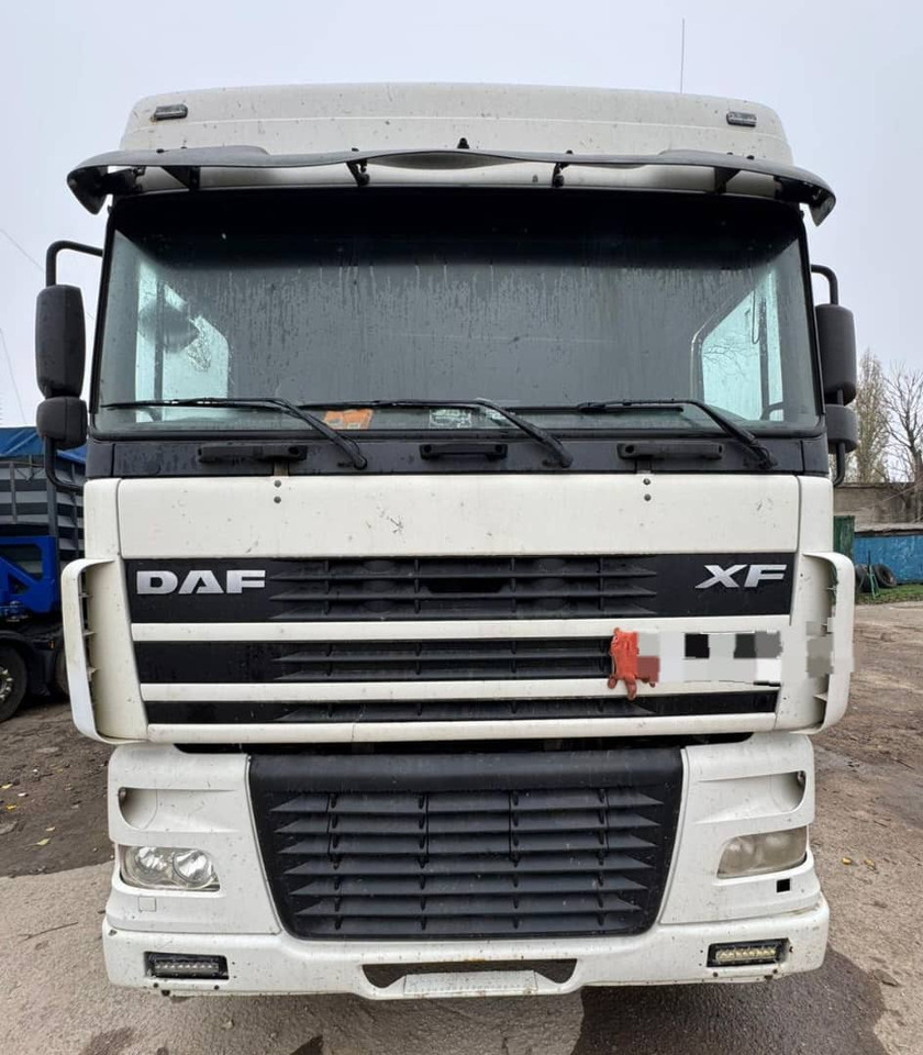 DAF XF 105 - شاحنة جرار: صور 3 DAF XF 105 - شاحنة جرار: صور 3
