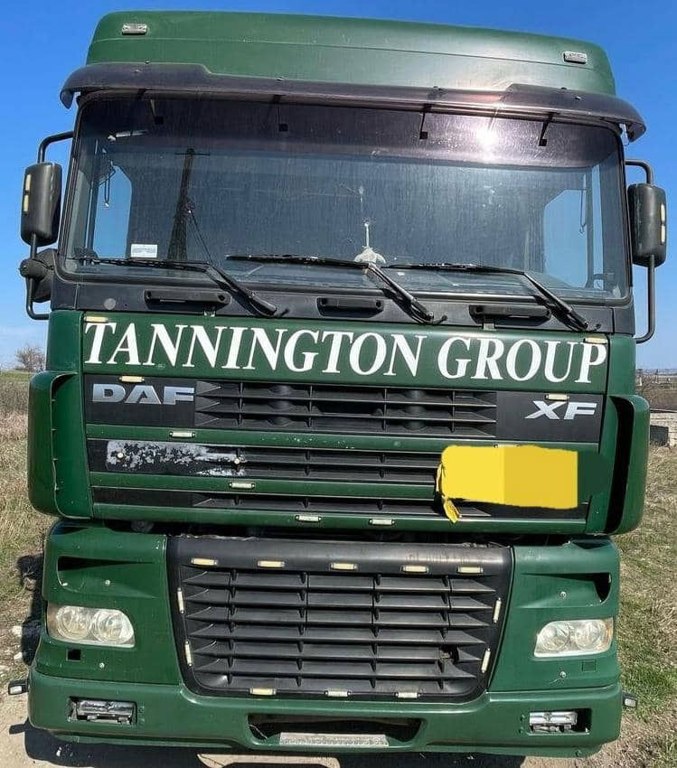DAF XF 95.430 Tractor unit - شاحنة جرار: صور 1 DAF XF 95.430 Tractor unit - شاحنة جرار: صور 1