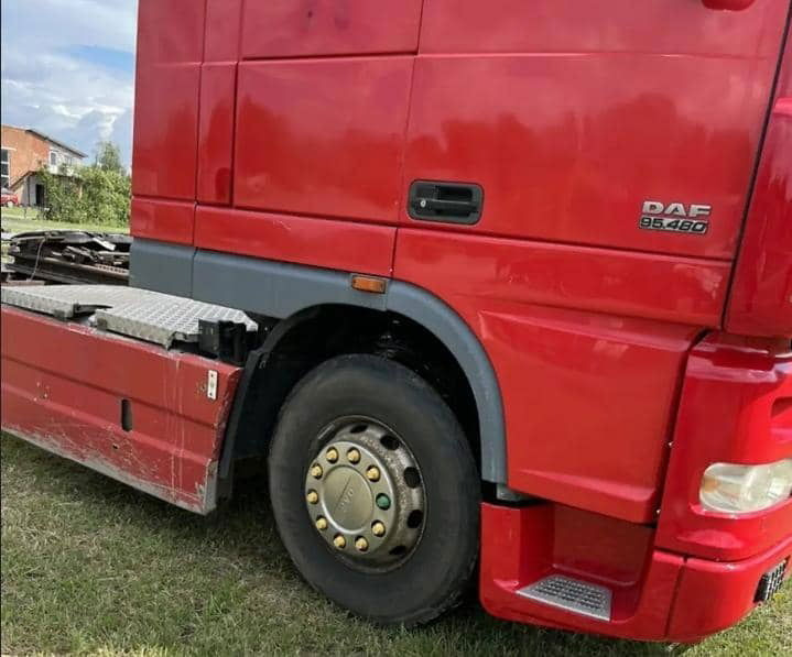 DAF XF 95.480 Tractor head - شاحنة جرار: صور 4 DAF XF 95.480 Tractor head - شاحنة جرار: صور 4