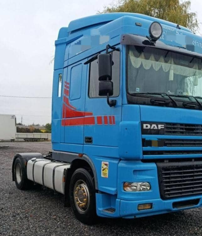 DAF XF95 - شاحنة جرار: صور 3 DAF XF95 - شاحنة جرار: صور 3