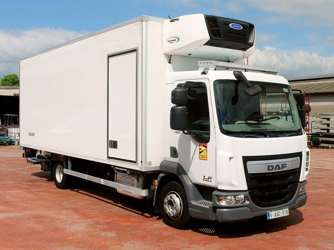 DAF 180.12 LF FA KUHLKOFFER CARRIER SUPRA 850 MULTI - مبردة شاحنة: صور 2 DAF 180.12 LF FA KUHLKOFFER CARRIER SUPRA 850 MULTI - مبردة شاحنة: صور 2
