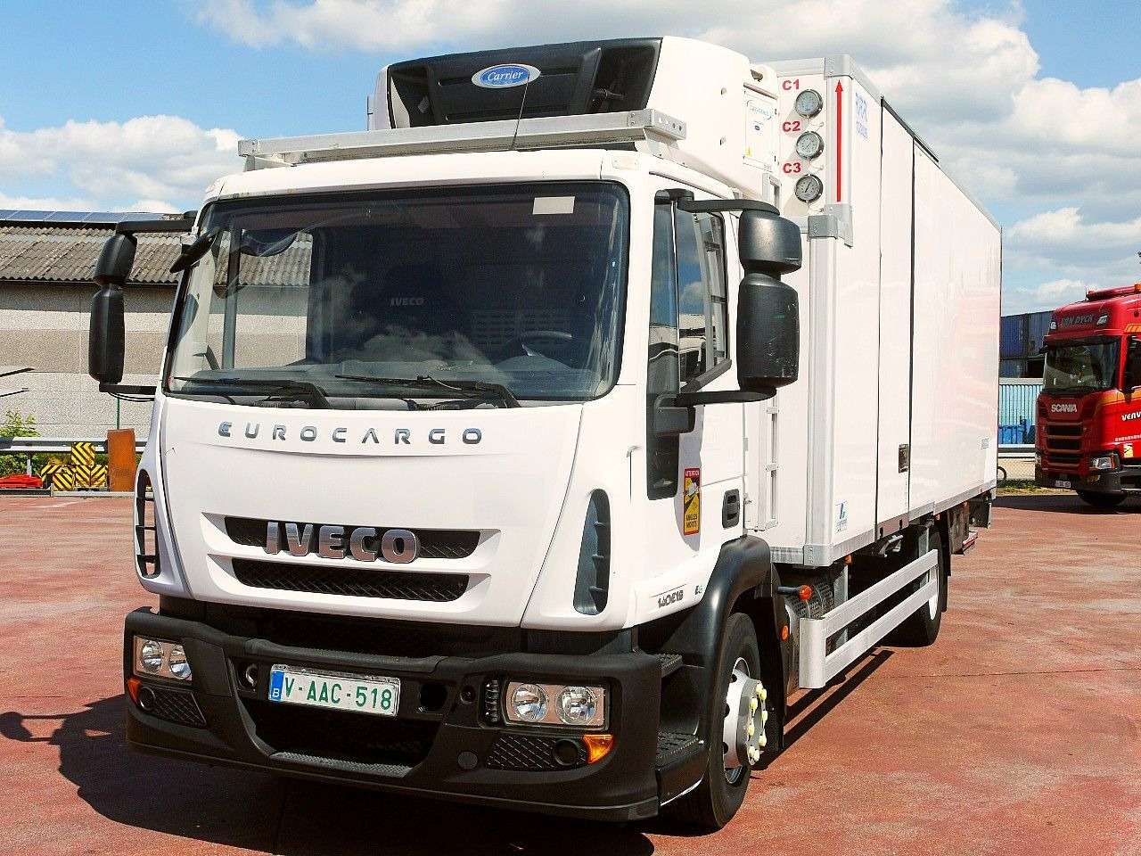 Iveco 140E19 EUROCARGO KUHLKOFFER CARRIER SUPRA 1250MT - مبردة شاحنة: صور 4 Iveco 140E19 EUROCARGO KUHLKOFFER CARRIER SUPRA 1250MT - مبردة شاحنة: صور 4