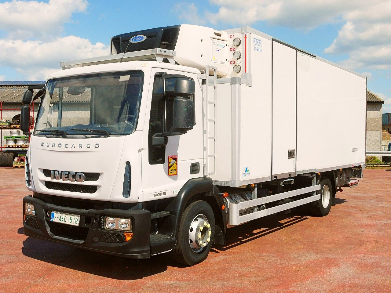 Iveco 140E19 EUROCARGO KUHLKOFFER CARRIER SUPRA 1250MT - مبردة شاحنة: صور 3 Iveco 140E19 EUROCARGO KUHLKOFFER CARRIER SUPRA 1250MT - مبردة شاحنة: صور 3