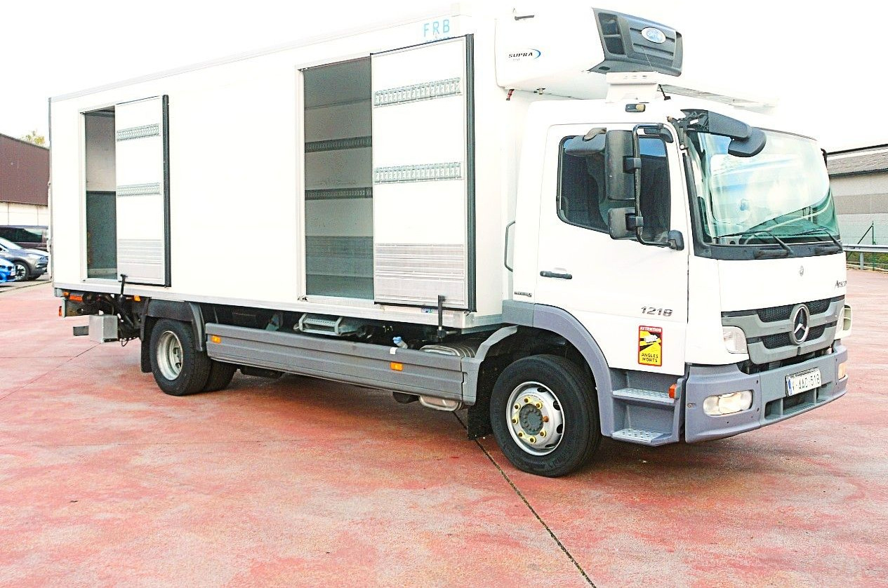 Mercedes-Benz 1218 ATEGO KUHLKOFFER CARRIER SUPRA 550 LBW - مبردة شاحنة: صور 3 Mercedes-Benz 1218 ATEGO KUHLKOFFER CARRIER SUPRA 550 LBW - مبردة شاحنة: صور 3
