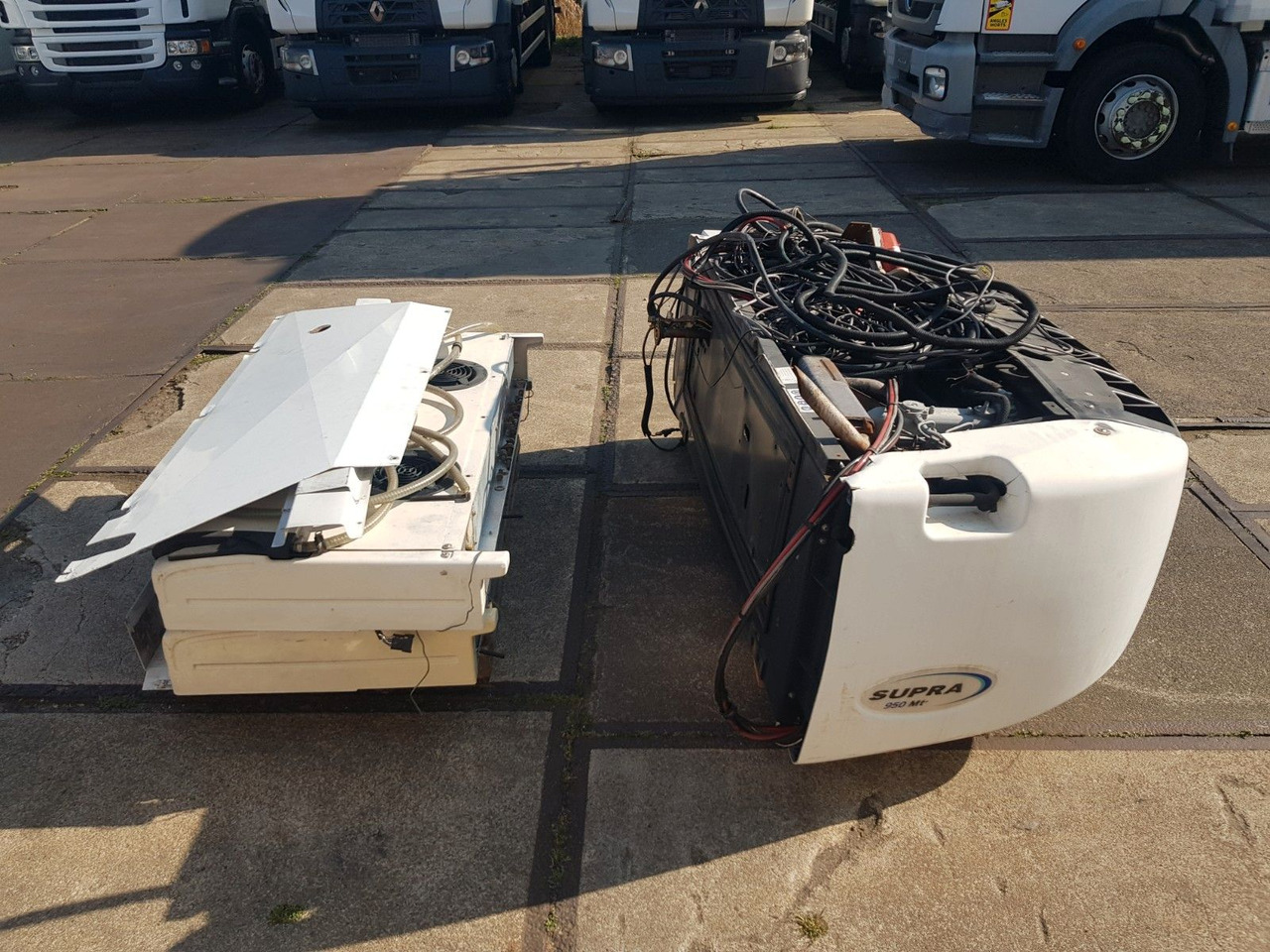 Mercedes-Benz 1829 AXOR NUR CARRIER SUPRA 950 MULTI TEMP. - مبردة شاحنة: صور 4 Mercedes-Benz 1829 AXOR NUR CARRIER SUPRA 950 MULTI TEMP. - مبردة شاحنة: صور 4