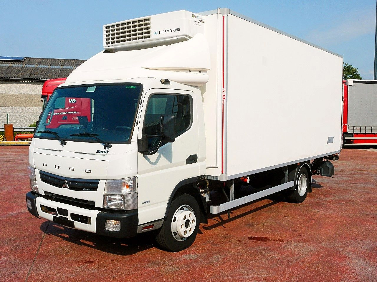 Mitsubishi FUSO CANTER 3.0 KUHLKOFFER THERMOKING V800 MT AC - الشاحنات الصغيرة المبردة: صور 4 Mitsubishi FUSO CANTER 3.0 KUHLKOFFER THERMOKING V800 MT AC - الشاحنات الصغيرة المبردة: صور 4