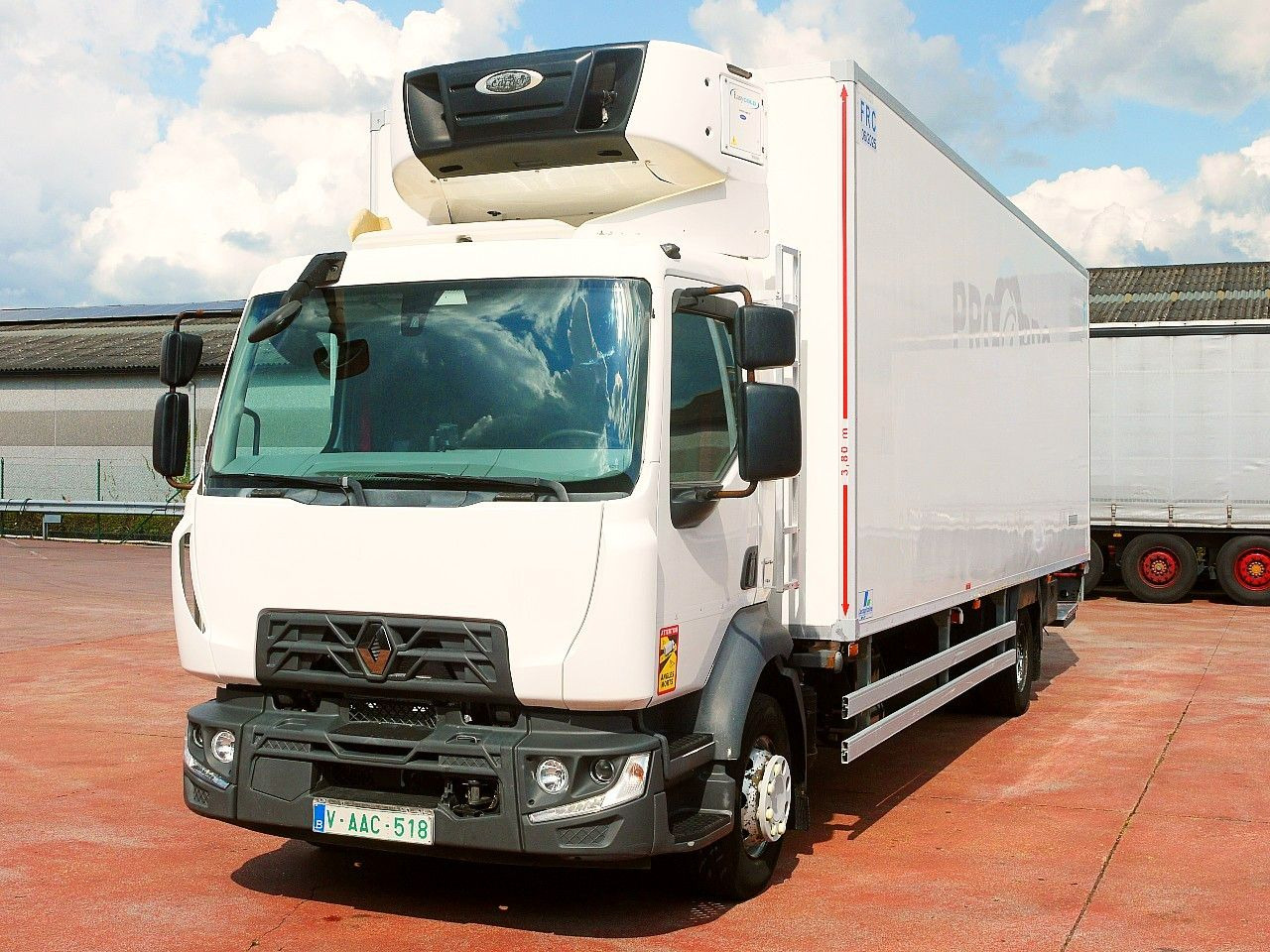 Renault D 16 250 KUHLKOFER CARRIER SUPRA 850 / KLIMA A/C - مبردة شاحنة: صور 5 Renault D 16 250 KUHLKOFER CARRIER SUPRA 850 / KLIMA A/C - مبردة شاحنة: صور 5