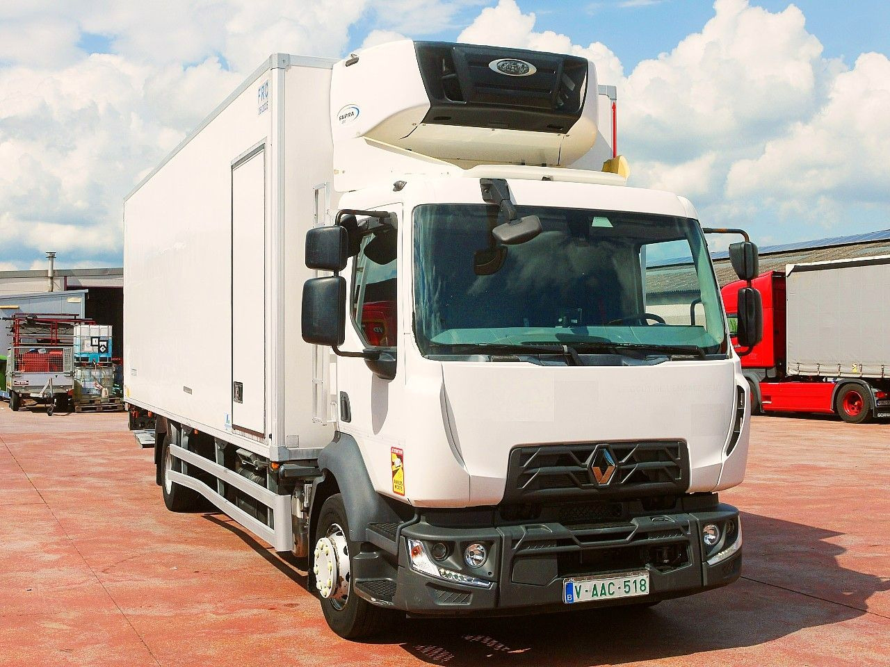 Renault D 16 250 KUHLKOFER CARRIER SUPRA 850 / KLIMA A/C - مبردة شاحنة: صور 1 Renault D 16 250 KUHLKOFER CARRIER SUPRA 850 / KLIMA A/C - مبردة شاحنة: صور 1