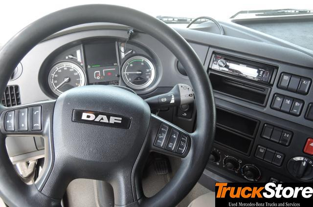 شاحنة جرار DAF XF 460: صور 7