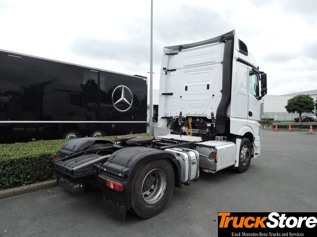 Mercedes-Benz Actros 1843 LS - شاحنة جرار: صور 4 Mercedes-Benz Actros 1843 LS - شاحنة جرار: صور 4
