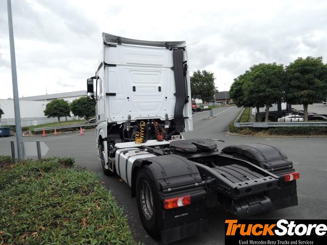 Mercedes-Benz Actros 1843 LS - شاحنة جرار: صور 5 Mercedes-Benz Actros 1843 LS - شاحنة جرار: صور 5