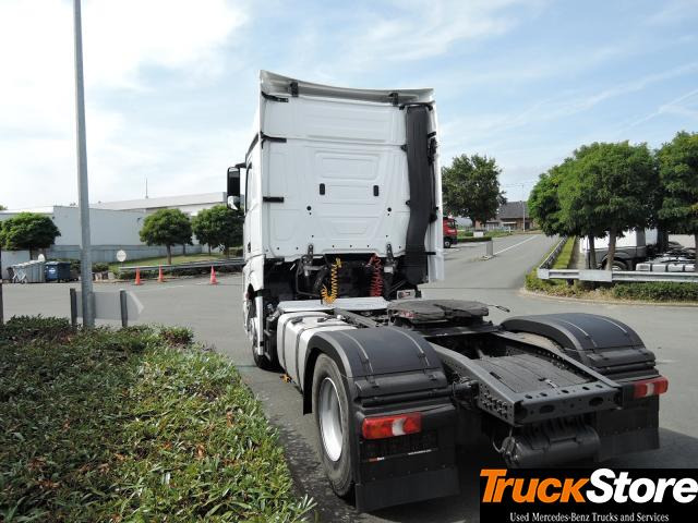 Mercedes-Benz Actros 1843 LS - شاحنة جرار: صور 5 Mercedes-Benz Actros 1843 LS - شاحنة جرار: صور 5