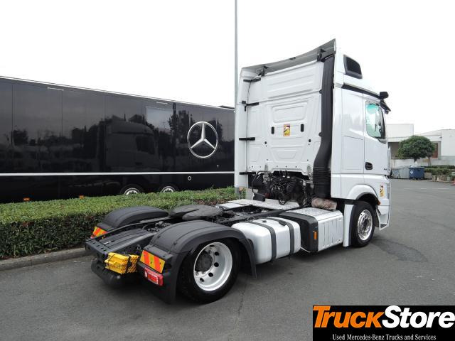 Mercedes-Benz Actros 1845 LS nRL - شاحنة جرار: صور 4 Mercedes-Benz Actros 1845 LS nRL - شاحنة جرار: صور 4