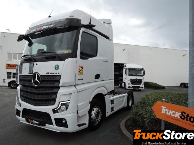 Mercedes-Benz Actros 1845 LS - شاحنة جرار: صور 1 Mercedes-Benz Actros 1845 LS - شاحنة جرار: صور 1