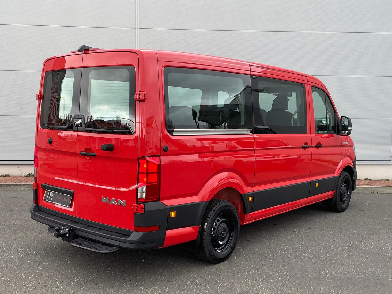 MAN TGE 3.180 Kombi L3H2 FEUERWEHR AHK DAB SITZH PDC - ميكروباص: صور 5 MAN TGE 3.180 Kombi L3H2 FEUERWEHR AHK DAB SITZH PDC - ميكروباص: صور 5