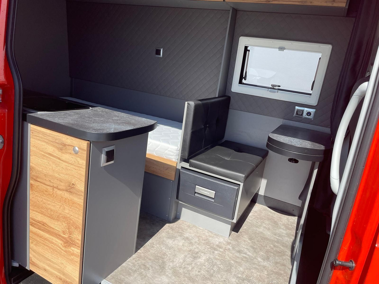 فان MAN TGE 3.180 L3H3 Individual S BF3+ BEGLEITFAHRZEUG: صور 25 فان MAN TGE 3.180 L3H3 Individual S BF3+ BEGLEITFAHRZEUG: صور 25