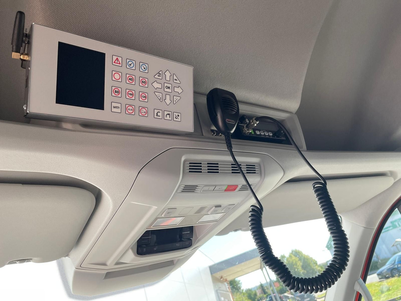 فان MAN TGE 3.180 L3H3 Individual S BF3+ BEGLEITFAHRZEUG: صور 45 فان MAN TGE 3.180 L3H3 Individual S BF3+ BEGLEITFAHRZEUG: صور 45