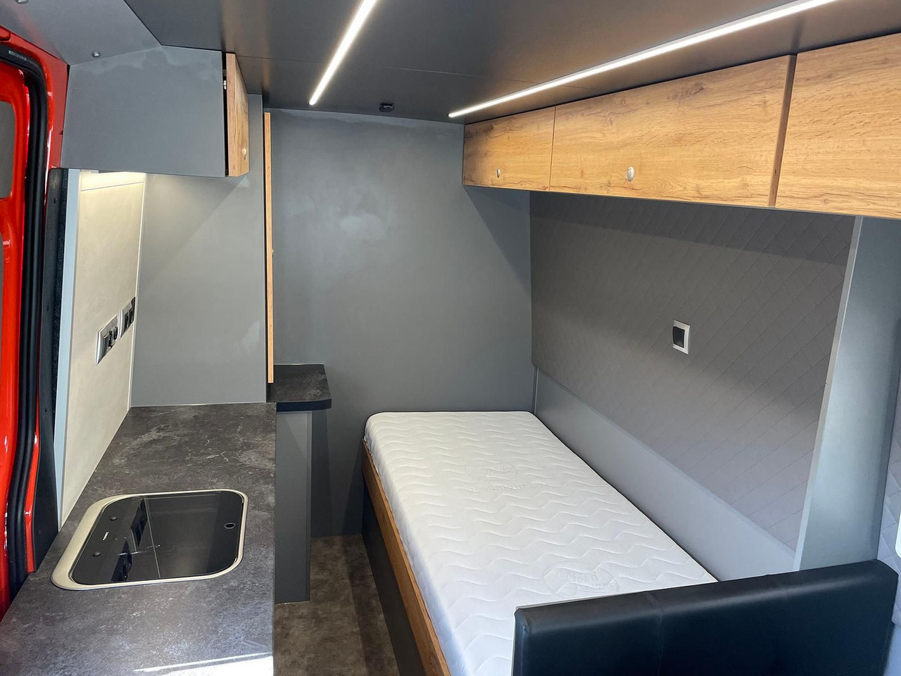 فان MAN TGE 3.180 L3H3 Individual S BF3+ BEGLEITFAHRZEUG: صور 35 فان MAN TGE 3.180 L3H3 Individual S BF3+ BEGLEITFAHRZEUG: صور 35