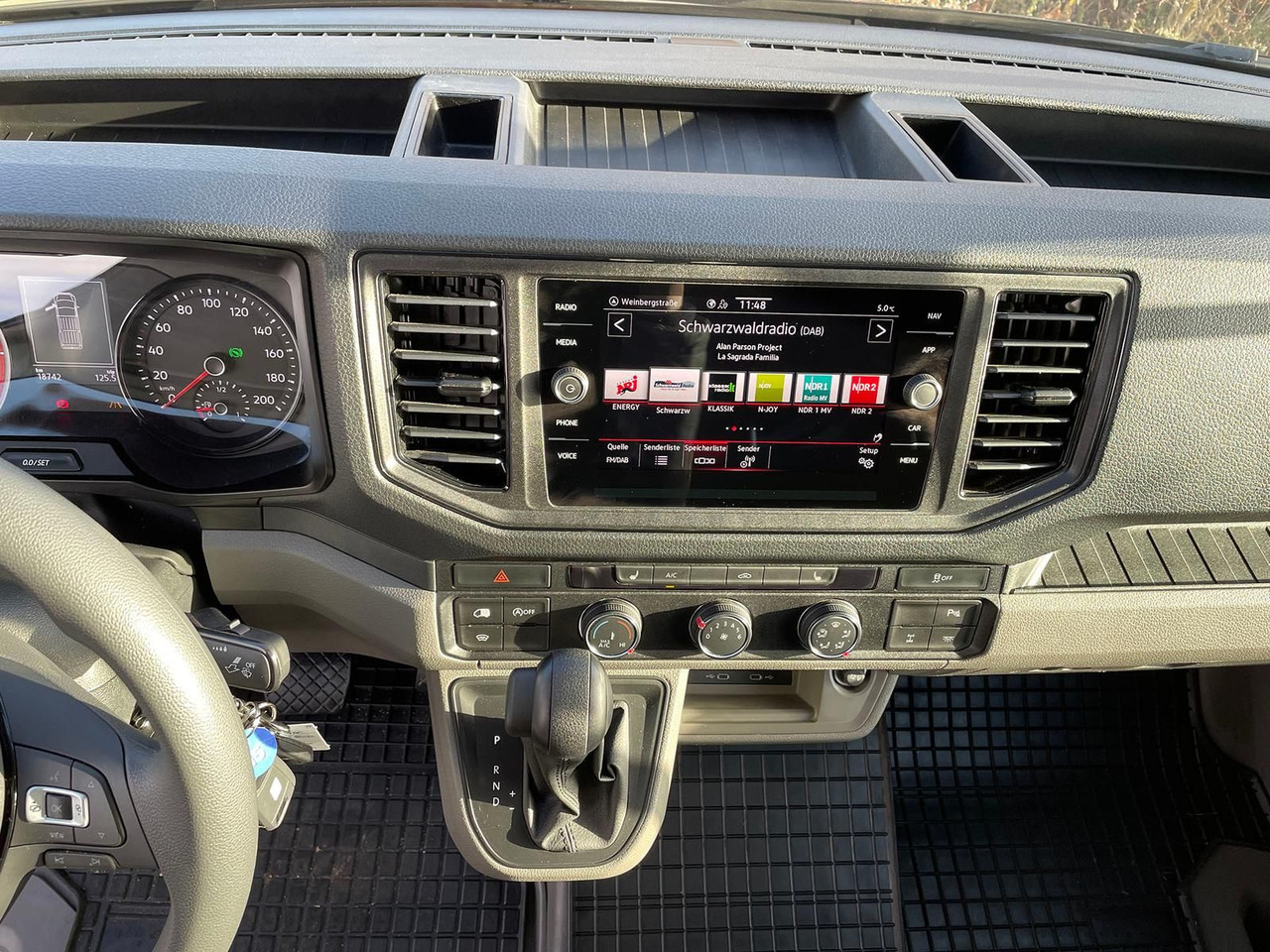 فان, الشاحنات الصغيرة كابينة مزدوجة MAN TGE 3.180 L3H3 MIXTO 4x4 AUTOM DIFF AHK ACC NAV: صور 19