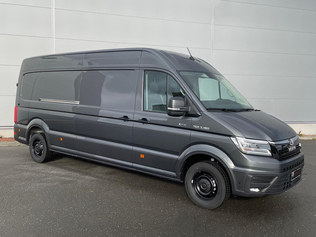 MAN TGE 3.180 L4H3 4x4 AUTOM. ACC DAB LED NAV - سيارة: صور 2 MAN TGE 3.180 L4H3 4x4 AUTOM. ACC DAB LED NAV - سيارة: صور 2