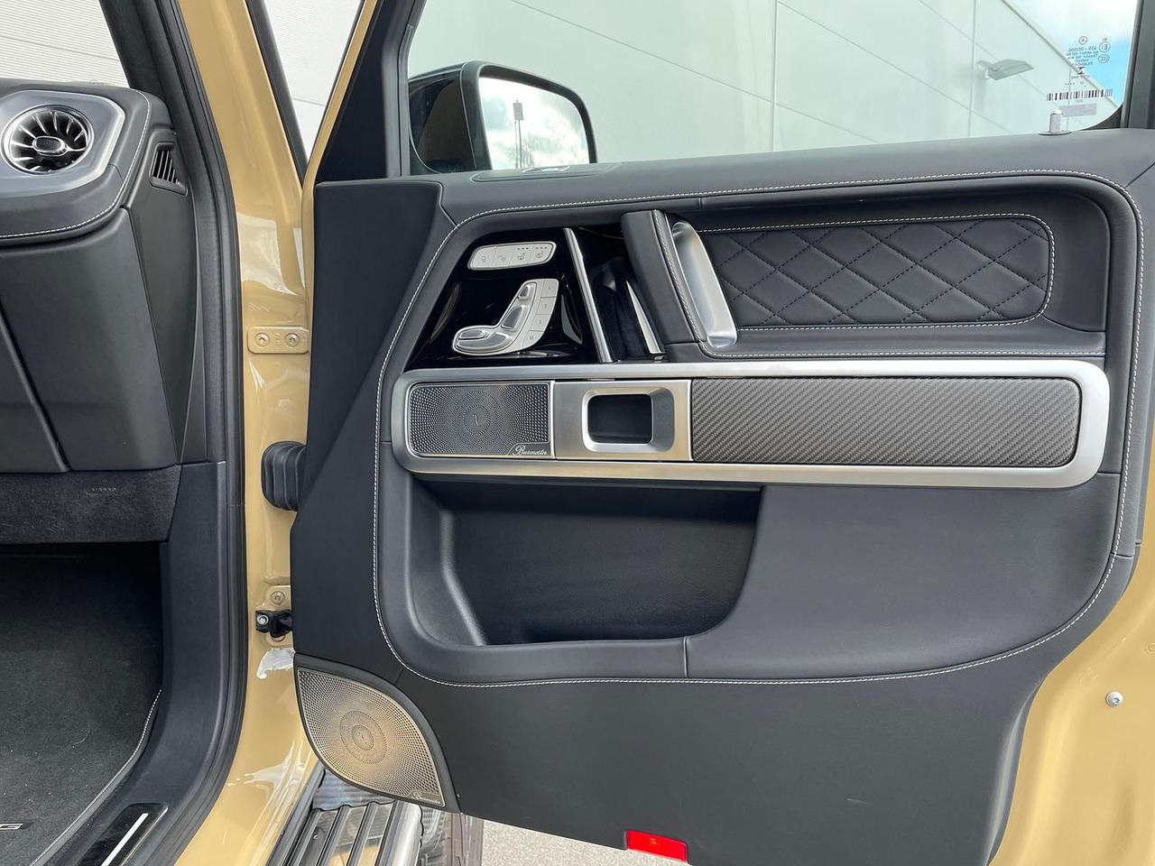 سيارة دفع رباعي Mercedes-Benz AMG G 63 4x4² 360° LEDER SHD NIGHT BURMESTER: صور 23