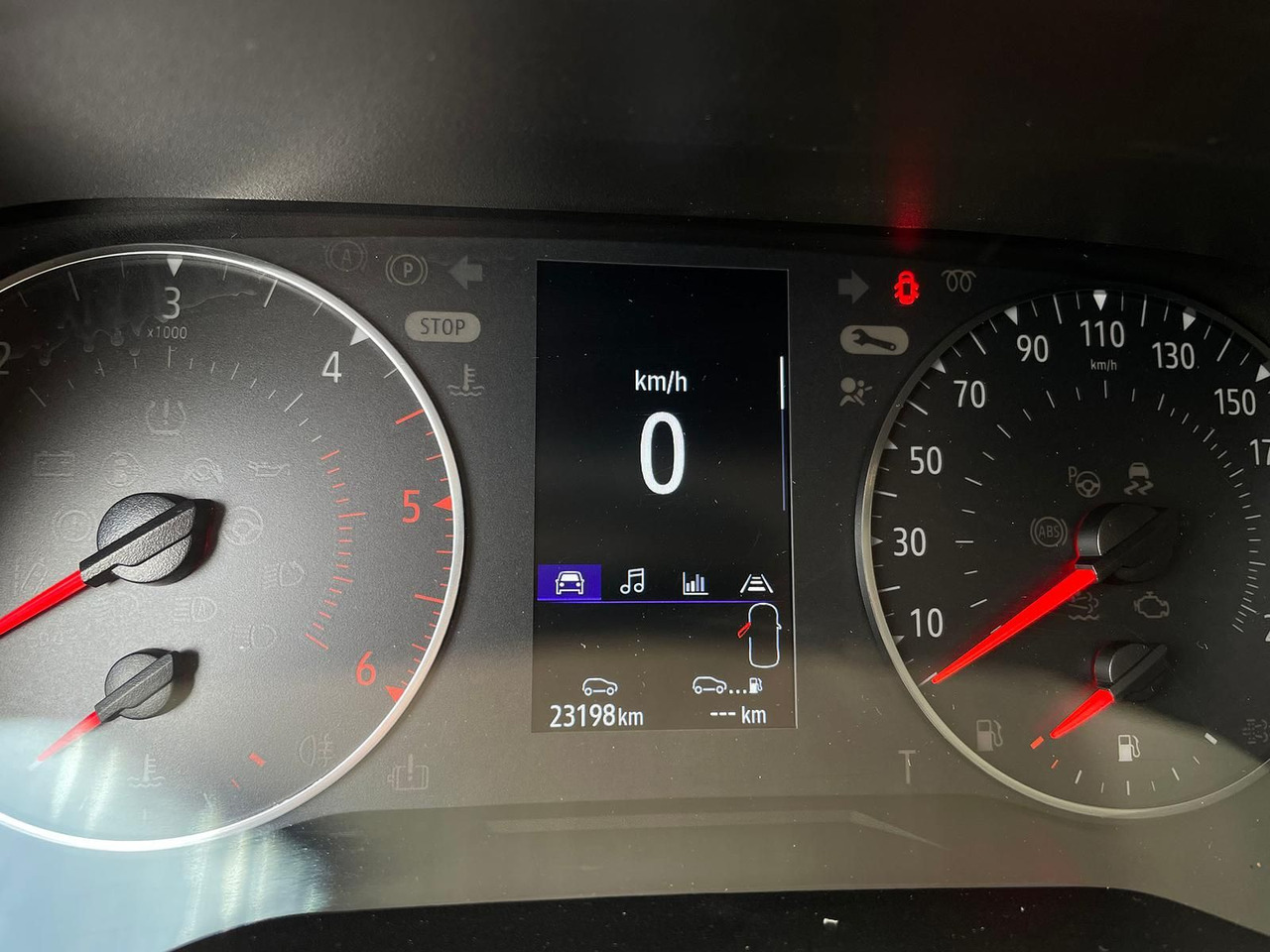 فان Renault Trafic Kasten RED EDITION L1H1 AHK LED DAB MFL: صور 16