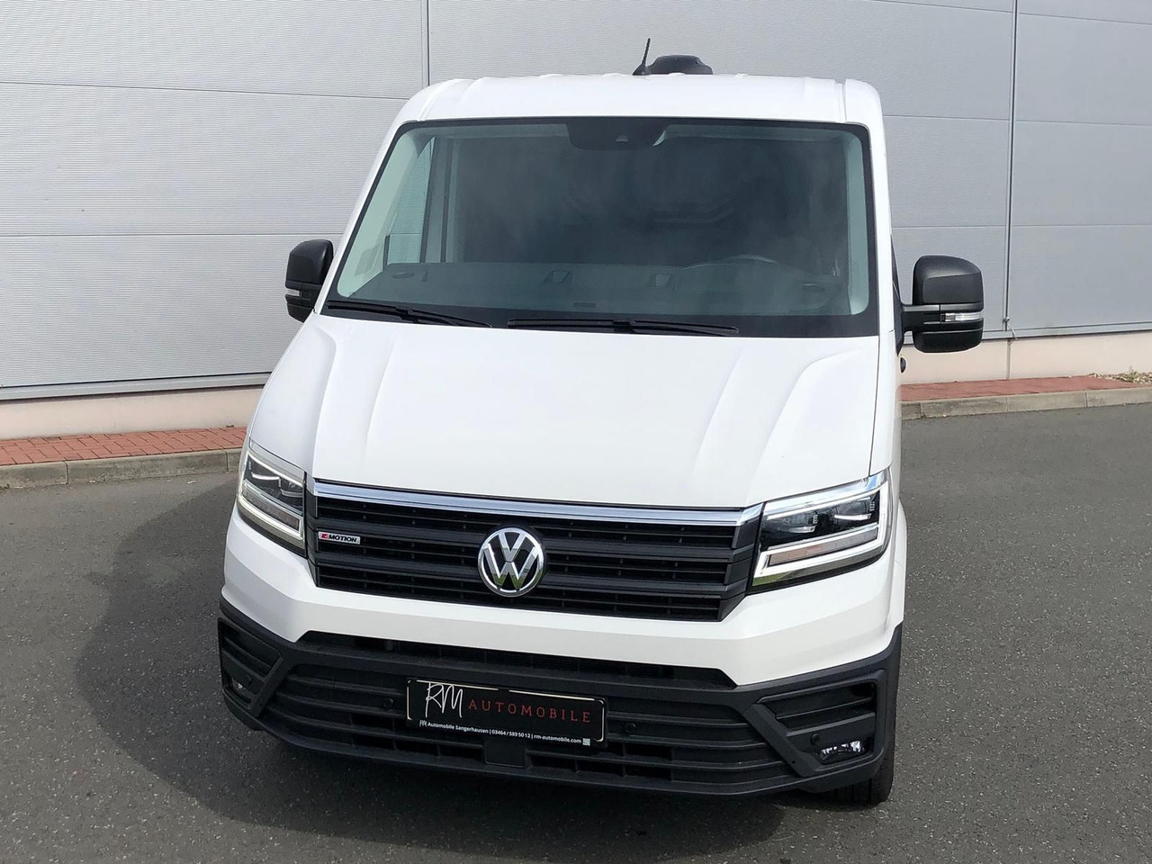 Volkswagen Crafter Kasten 35 L3H2 4MOTION LED PDC - فان: صور 4 Volkswagen Crafter Kasten 35 L3H2 4MOTION LED PDC - فان: صور 4